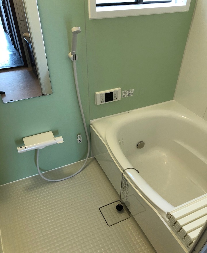 三津野邸浴室